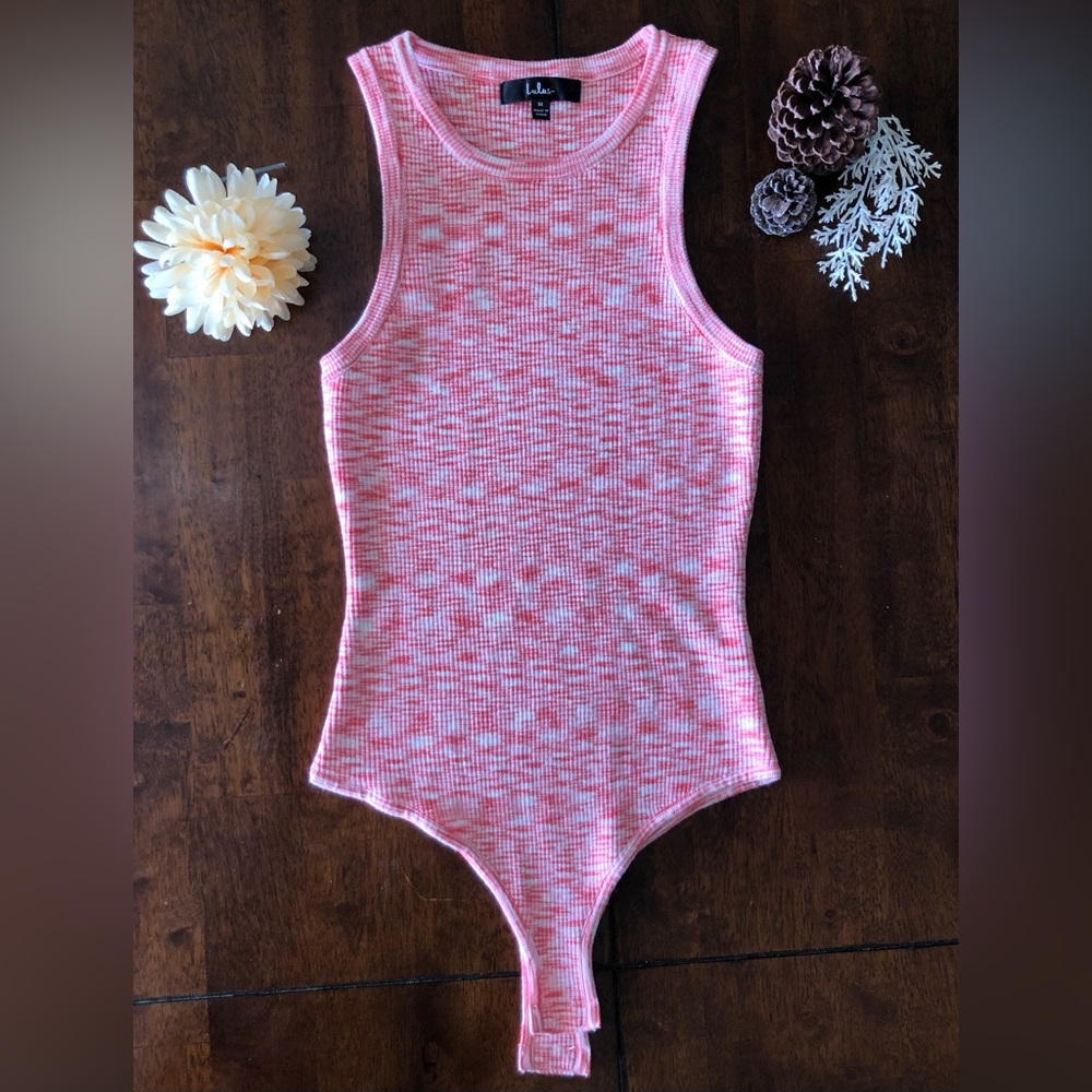 LuLus Coral Bodysuit 😍🪸 Size: M